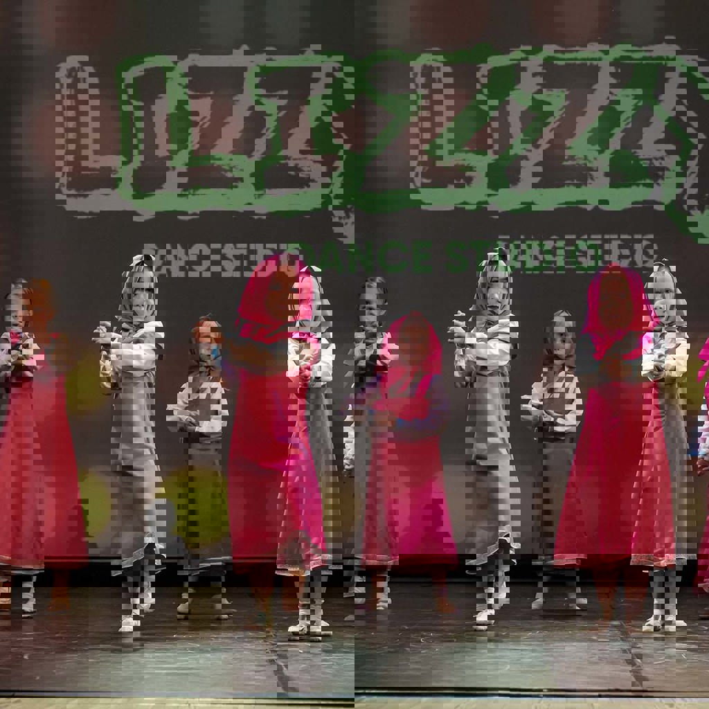 Lizzy Dance Nsk 23